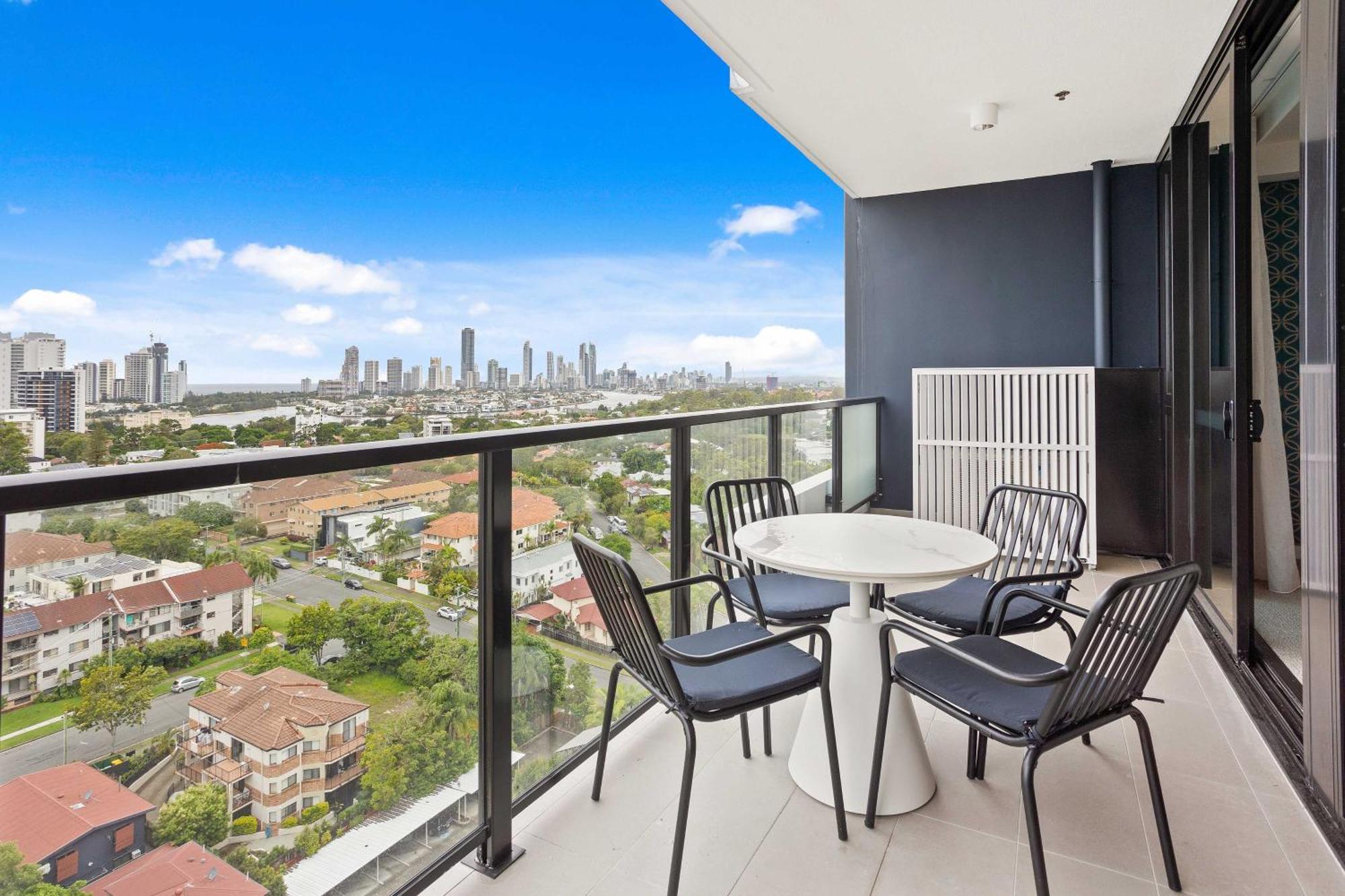 Tryp Southport By Coastal Letting Company * Gold Coast