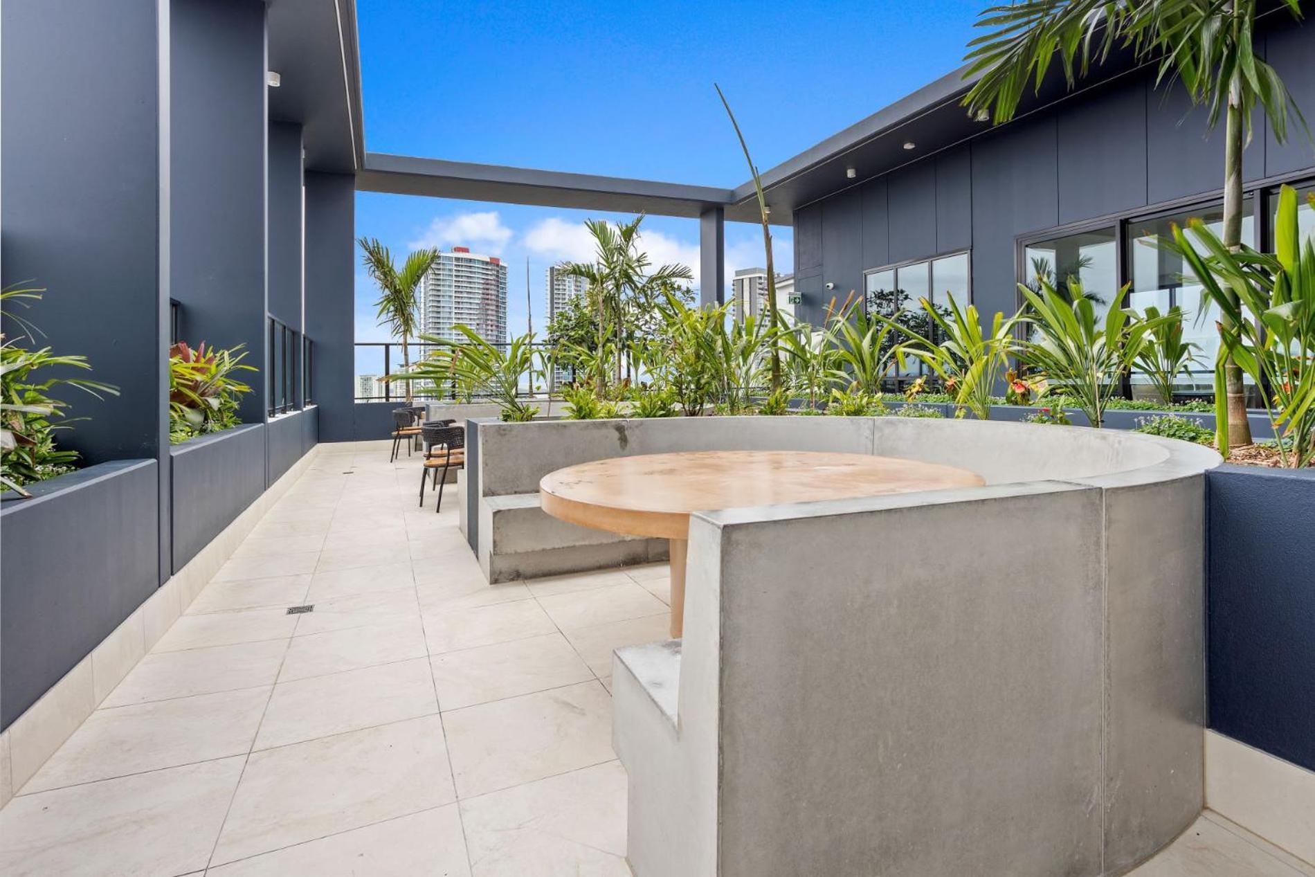 Tryp Southport By Coastal Letting Company Apartment Gold Coast
